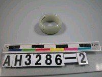 藏品(翠玉戒指)的圖片